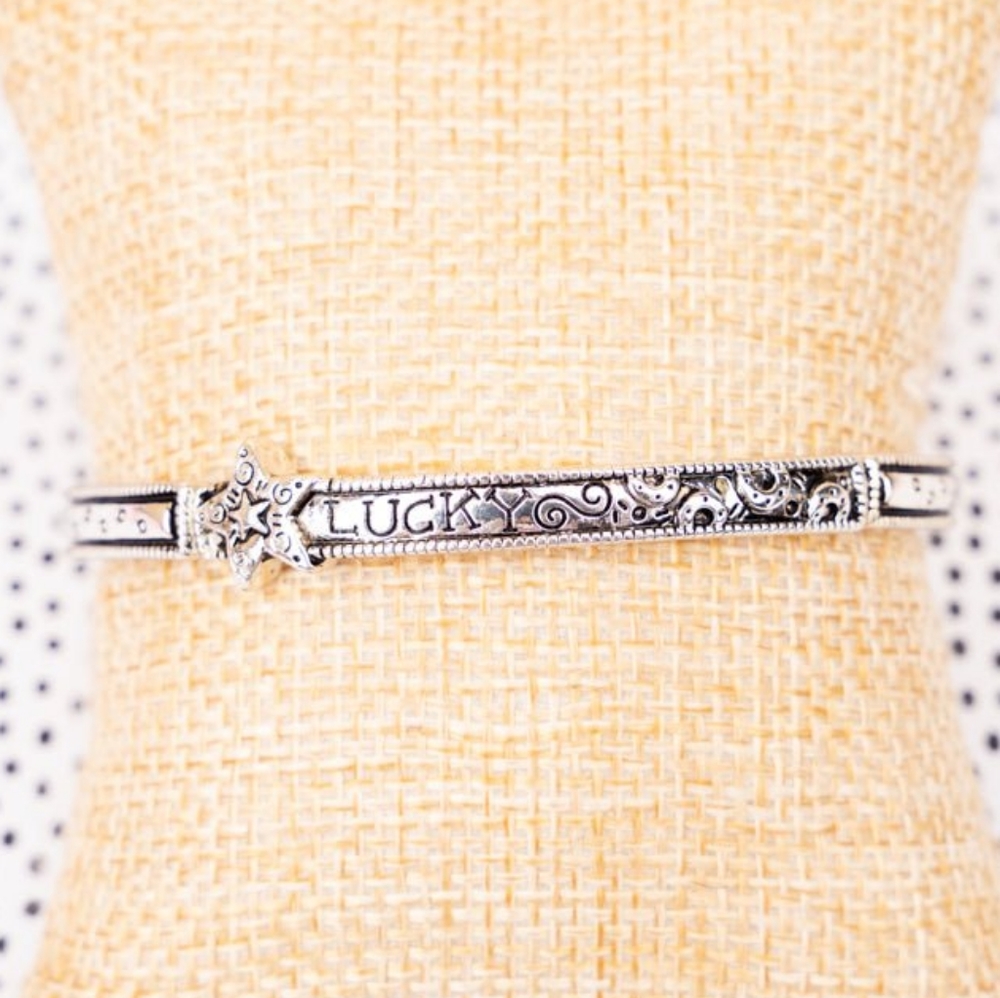 'LUCKY' STAR SILVERTONE BRACELET